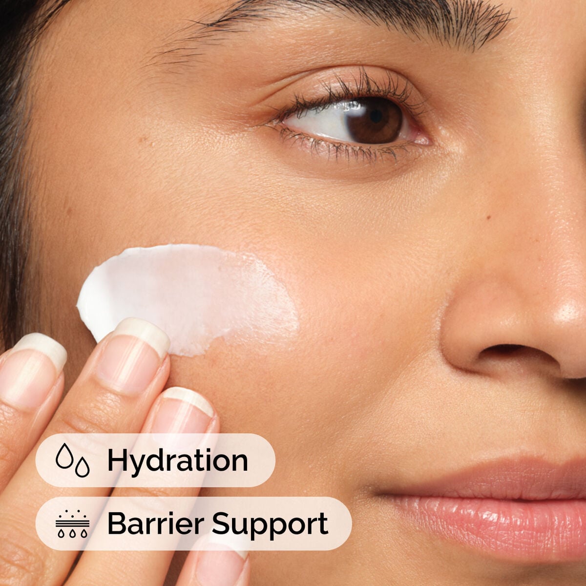 natural-moisturizing-factors-ha-y1 ord-natural-moisturizing-factors-ha-model-application-with-benefits.jpg