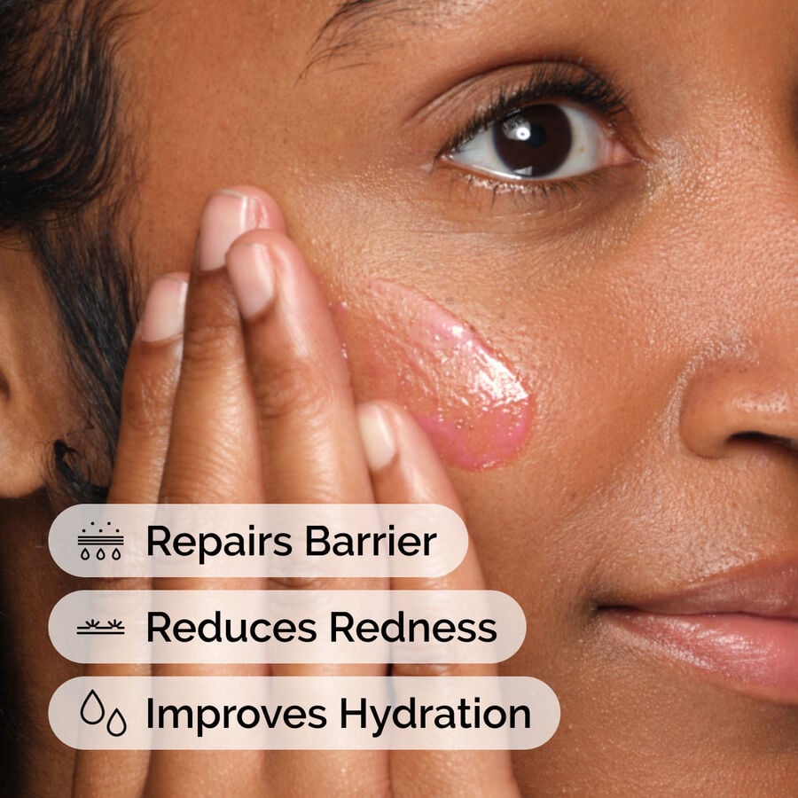 soothing-and-barrier-support-serum-set-n1 ord-soothing-barrier-support-serum-model-application-with-benefits.jpg